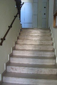 klataka schodowa w blokach wybudowana za ZERO zł.